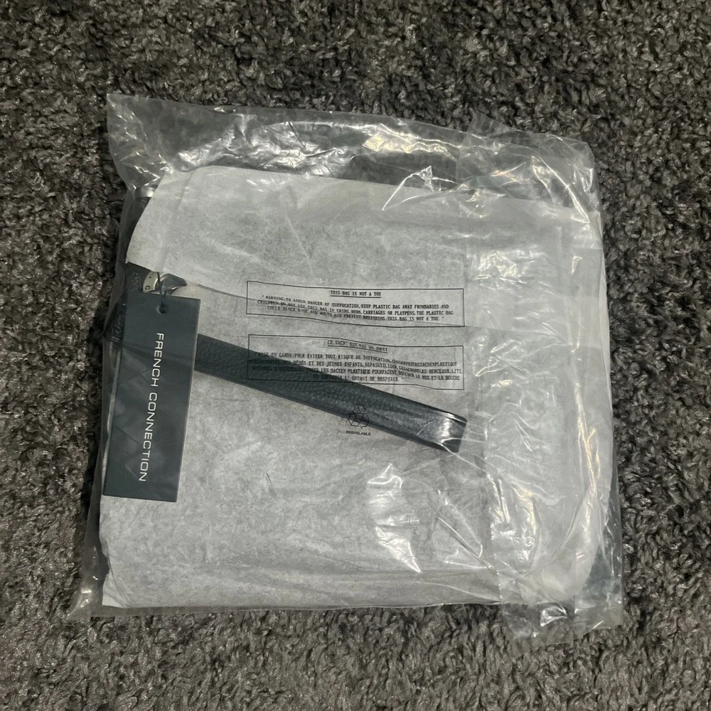 French Connection Lara Pebble Double Slim Pouches-Black-New with Tags-$48 Retail